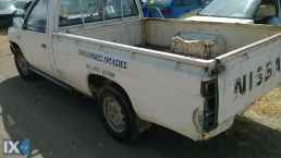 NISSAN D21 KING CAB ΚΑΜΠΙΝΕΣ ΚΑΡΟΤΣΕΣ  www.saravalaki.com