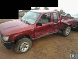 TOYOTA HILUX ΑΝΤΑΛΛΑΚΤΙΚΑ ΚΑΘΡΕΠΤΕΣ,ΜΟΤΕΡ ΚΛΕΙΔΑΡΙΑΣ,ΠΛΑΦΟΝΙΕΡΕΣ www.saravalaki.com