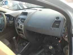 RENAULT MEGANE  ΕΠΕΝΔΥΣΗ ΤΑΜΠΛΟ   WWW.SARAVALAKI.COM