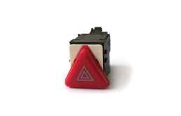 ΔΙΑΚΟΠΤΗΣ ΦΩΤΩΝ ΣΤΑΘΜΕΥΣΗΣ (ALARM) SKODA FABIA I/ VW T5 4PIN