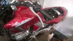 YAMAHA  YBR  250 ΜΠΡΟΣΤΙΝΟ ΣΥΣΤΗΜΑ ΚΟΜΠΛΕ  www.saravalaki.com